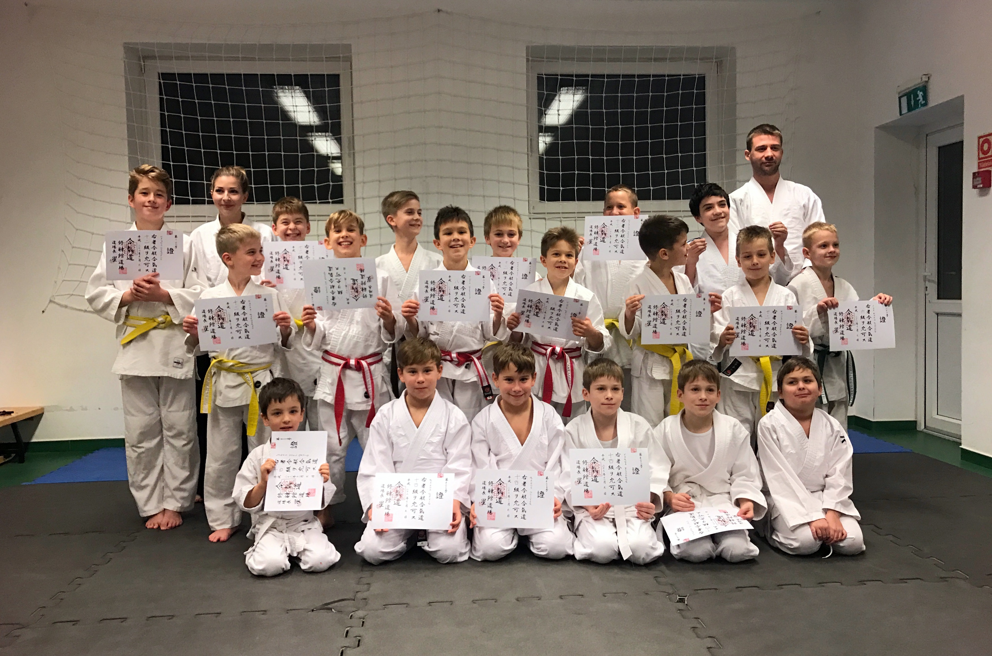 Sikeres gyermek kyu vizsgázók